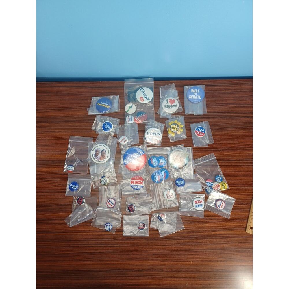 Vintage Political Pins Nixon Agnew Regan Bush & More Colorful Pins Advertising
